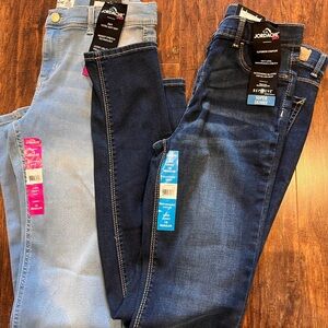 Jordache girls Blue and Light Blue Jeans